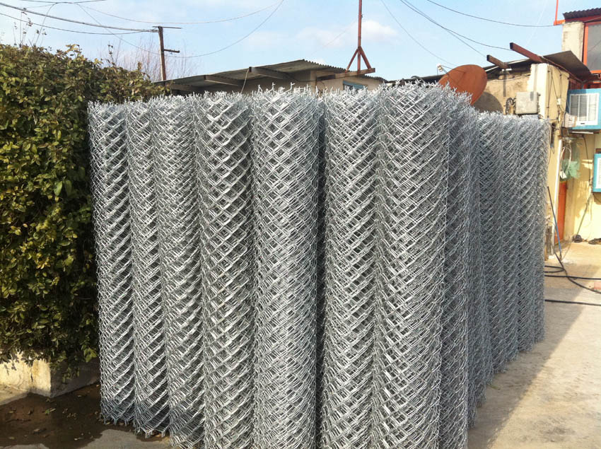 فنس حصاری  (توری فنس گالوانیزه)