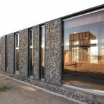 راز طراحی منظر مدرن با گابیون: چرا شهرداری‌ها دیگر دیوار بتنی نمی‌سازند؟